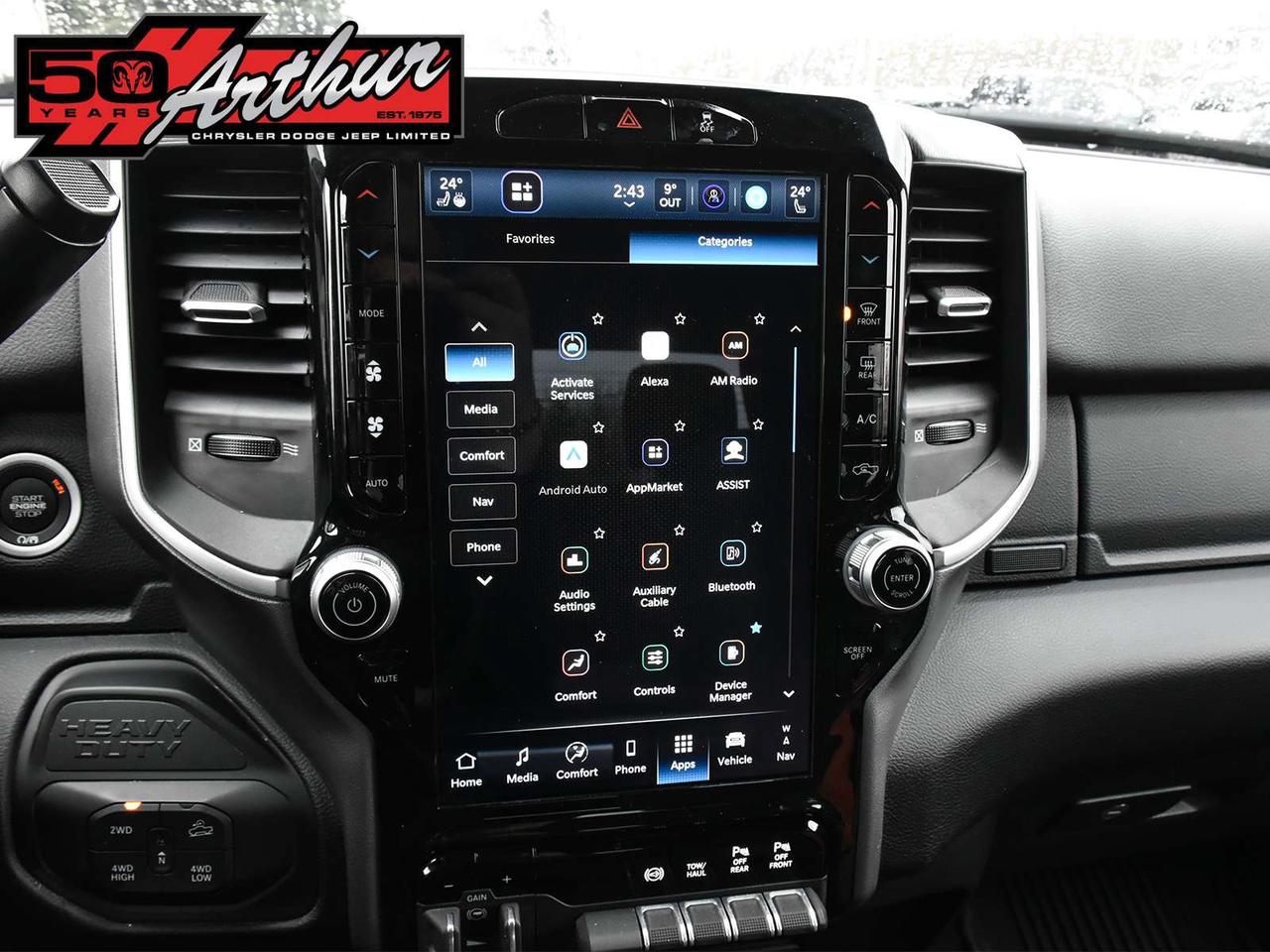 2025 RAM 2500 Big Horn Crew Cab 4x4 Photo