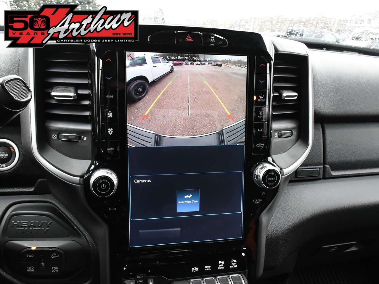2025 RAM 2500 Big Horn Crew Cab 4x4 Photo