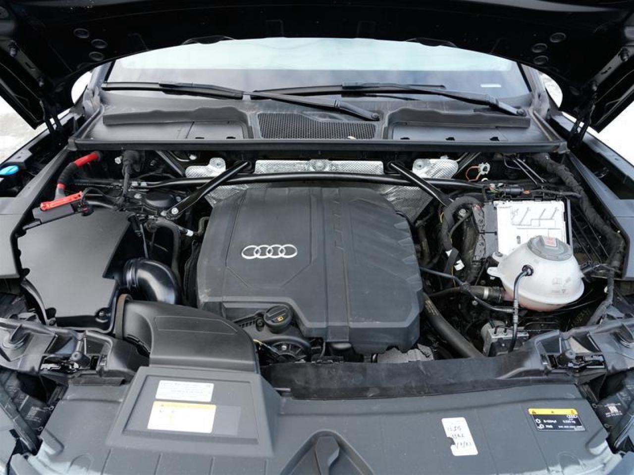 2022 Audi Q5 45 2.0T Progressiv quattro 7sp S Tronic Photo