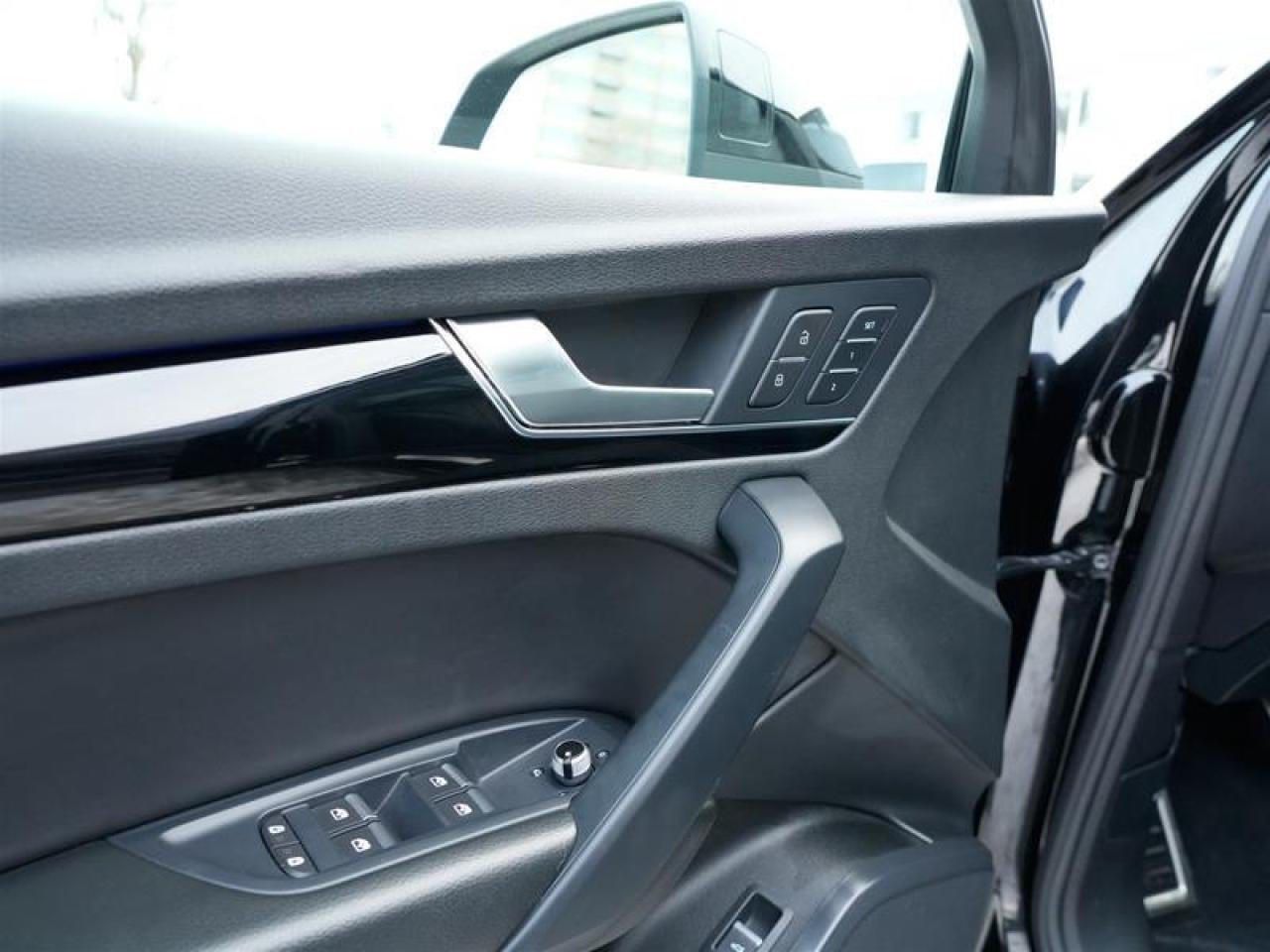 2022 Audi Q5 45 2.0T Progressiv quattro 7sp S Tronic Photo