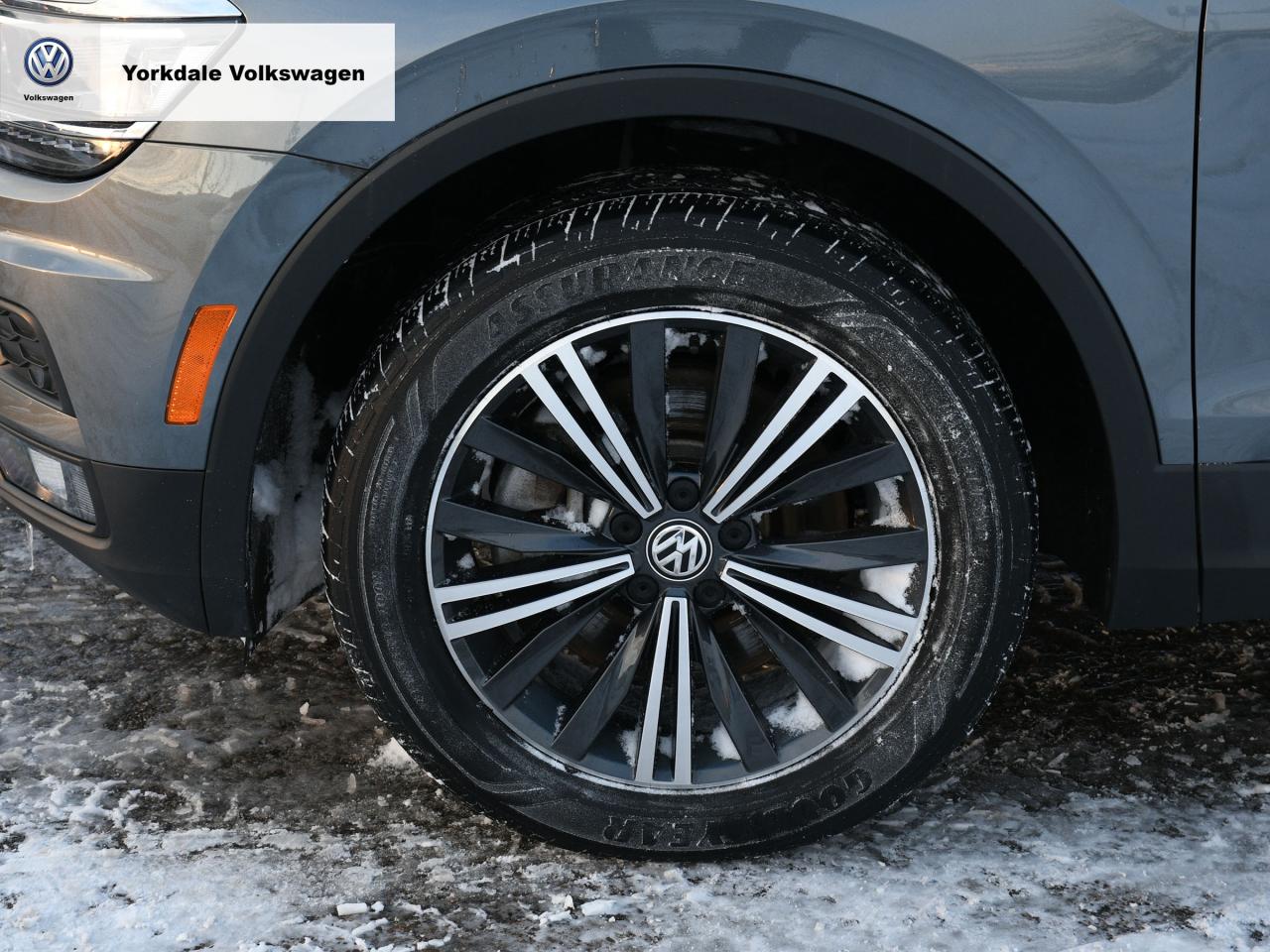 2021 Volkswagen Tiguan 4Motion Photo