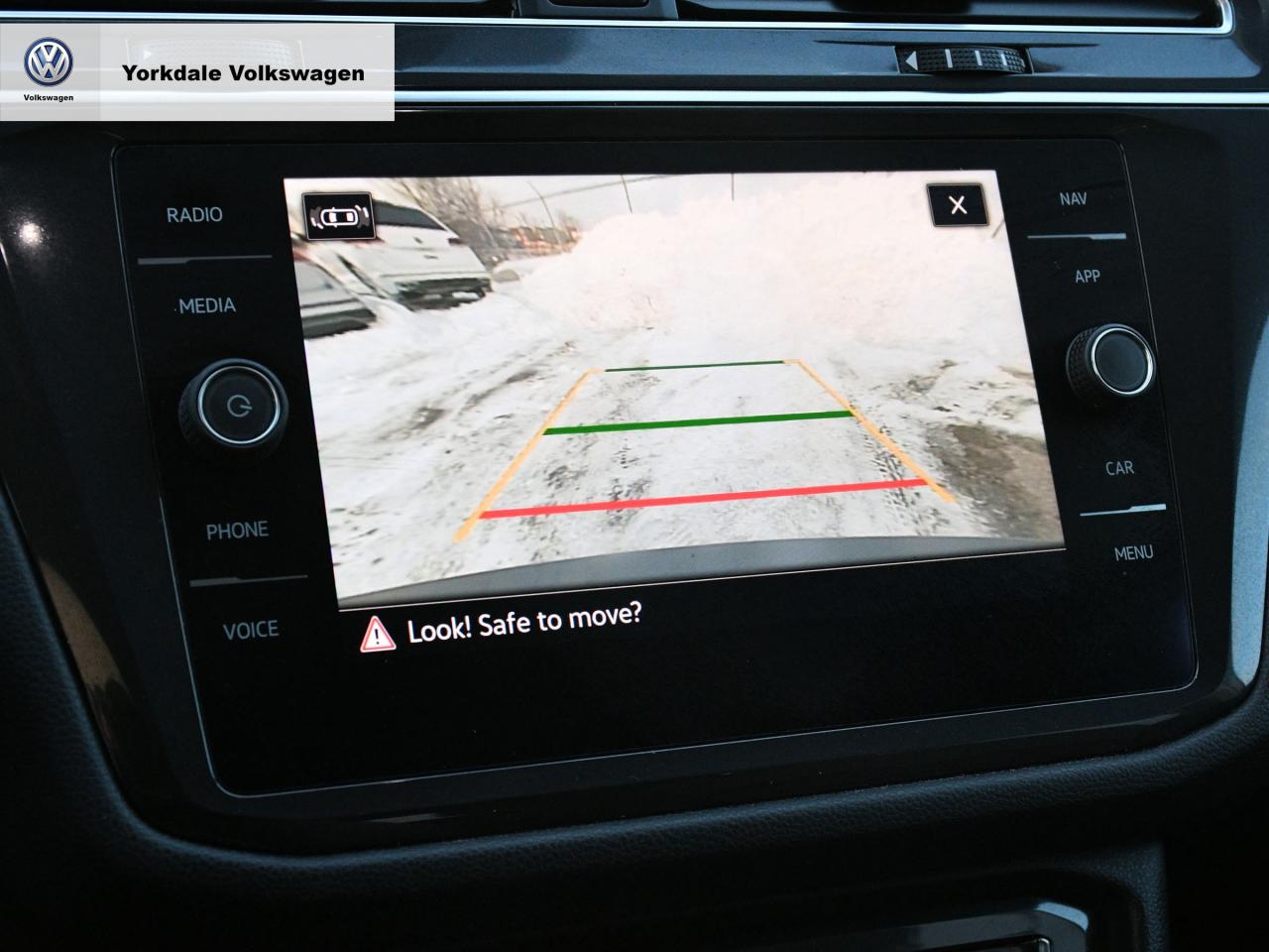 2021 Volkswagen Tiguan 4Motion Photo