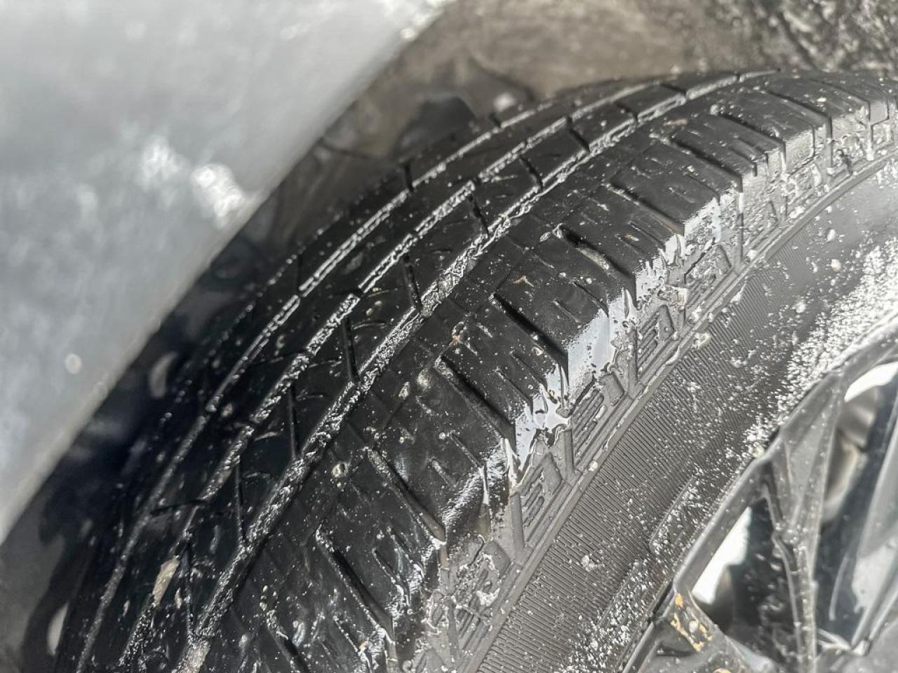 2024 Honda CR-V Hybrid Touring Photo