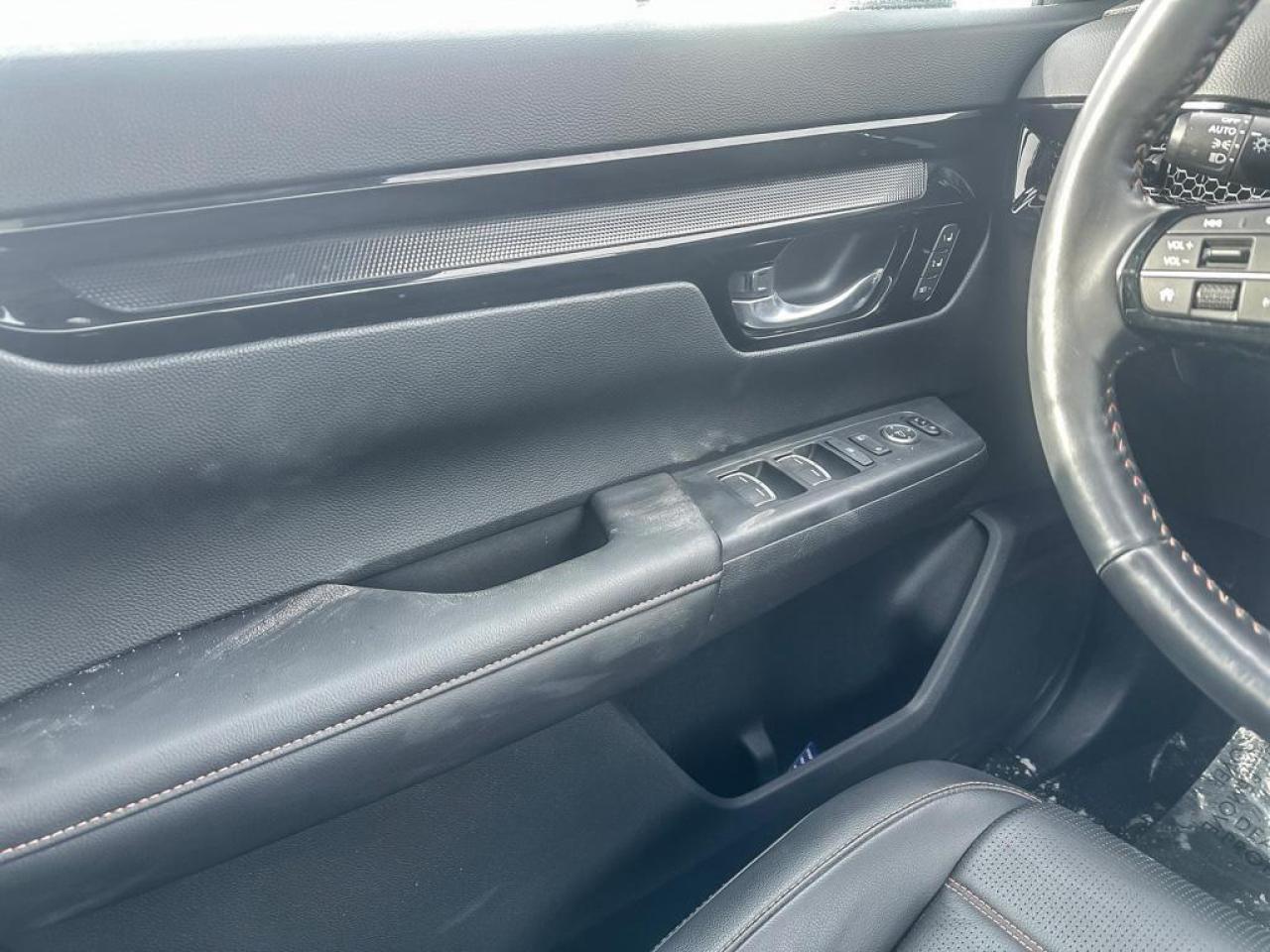 2024 Honda CR-V Hybrid Touring Photo