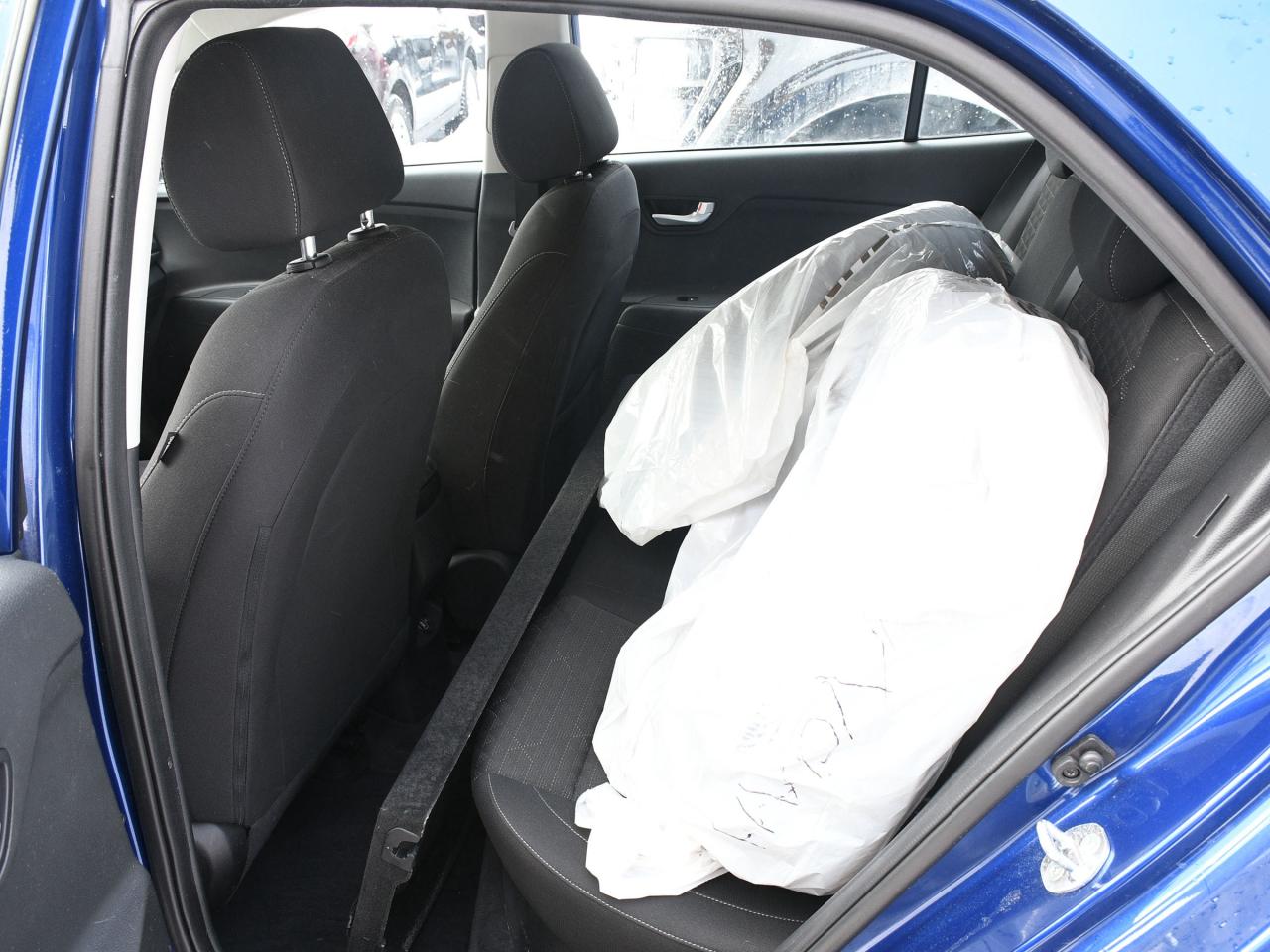 2021 Kia Rio 5-door LX+ Certified   Low Mileage   Bluetooth   Heated S Photo