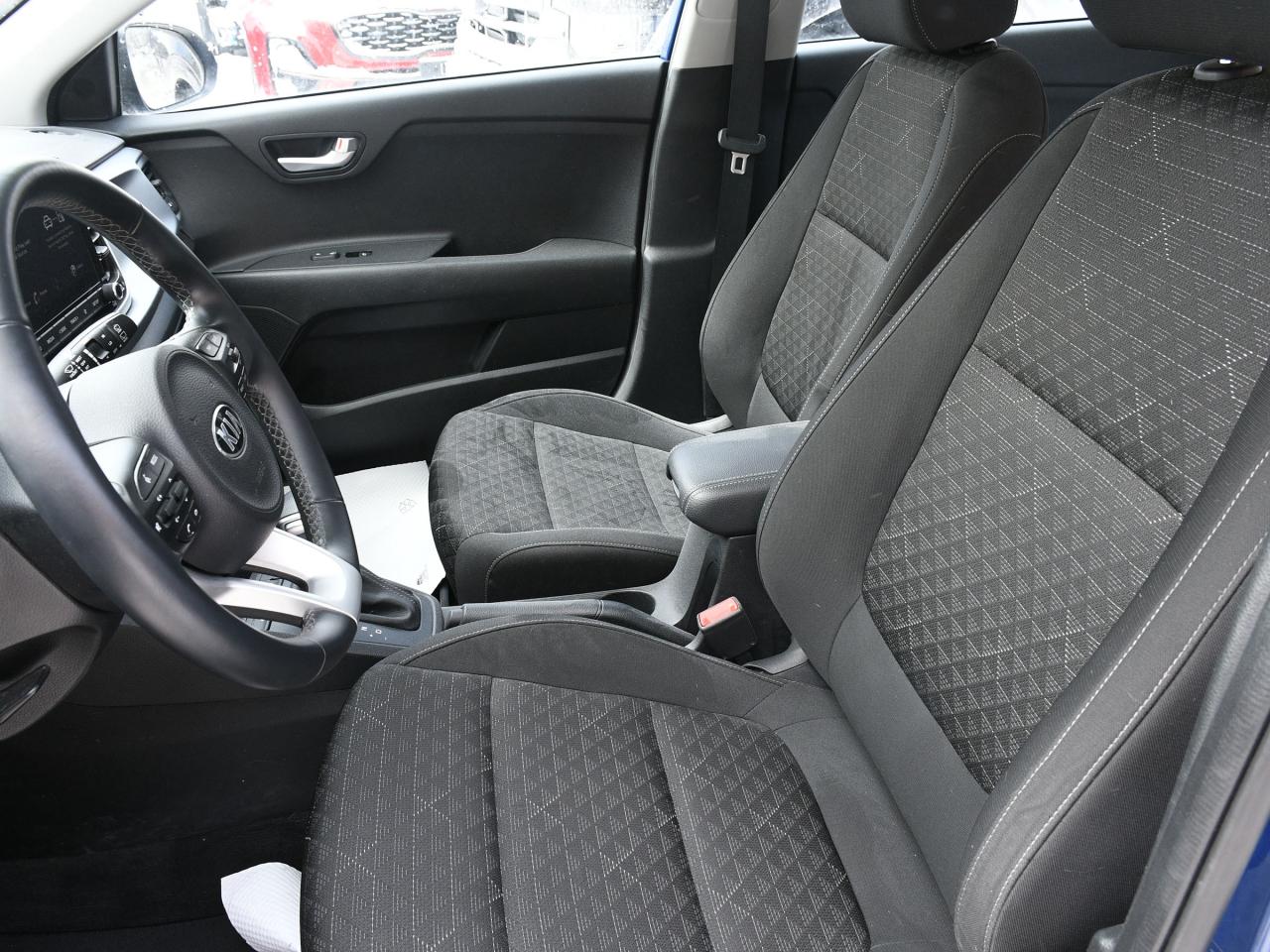 2021 Kia Rio 5-door LX+ Certified   Low Mileage   Bluetooth   Heated S Photo