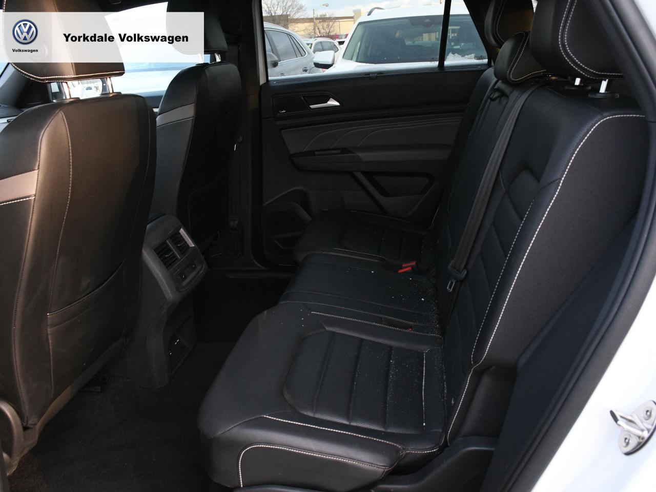 2022 Volkswagen Atlas Cross Sport  Photo