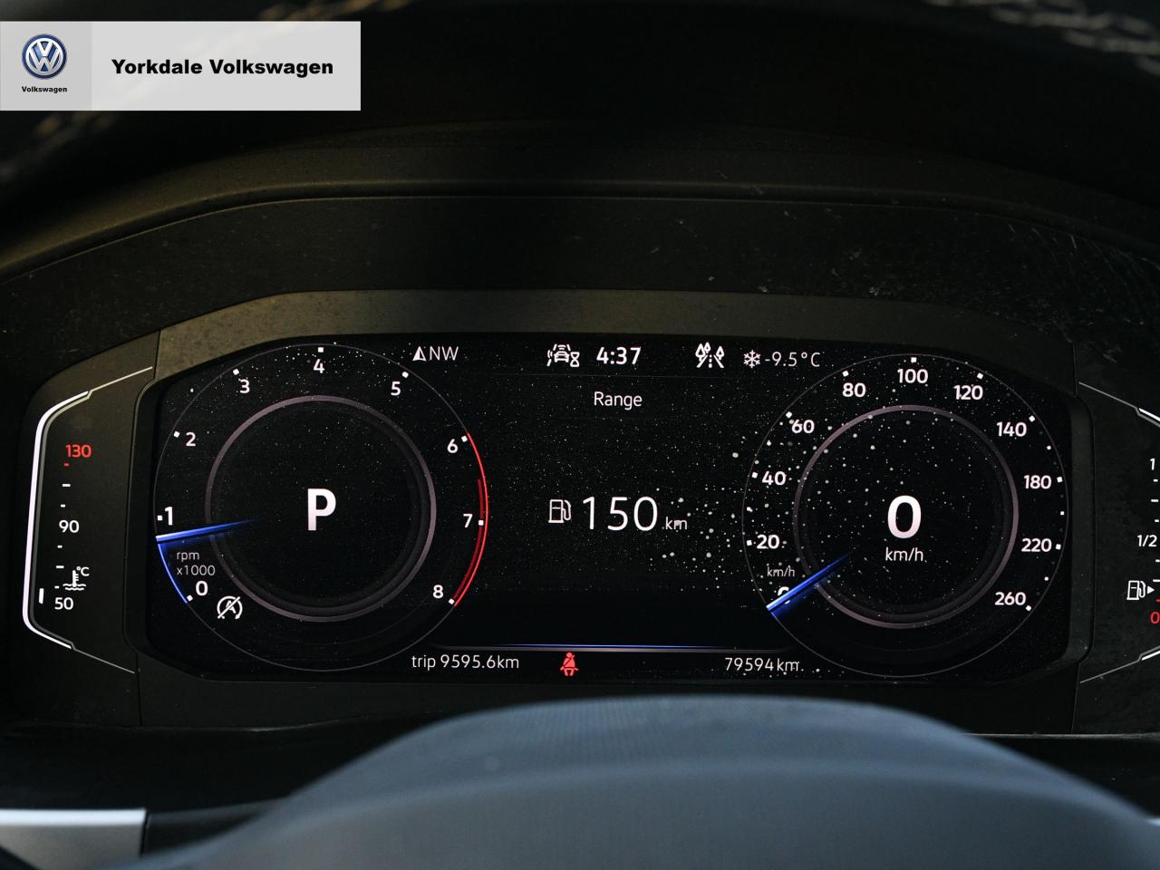 2022 Volkswagen Atlas Cross Sport  Photo