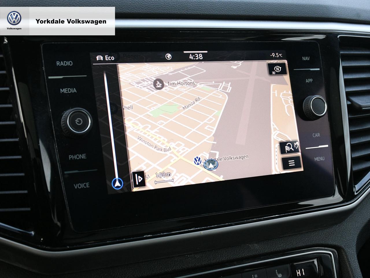 2022 Volkswagen Atlas Cross Sport  Photo