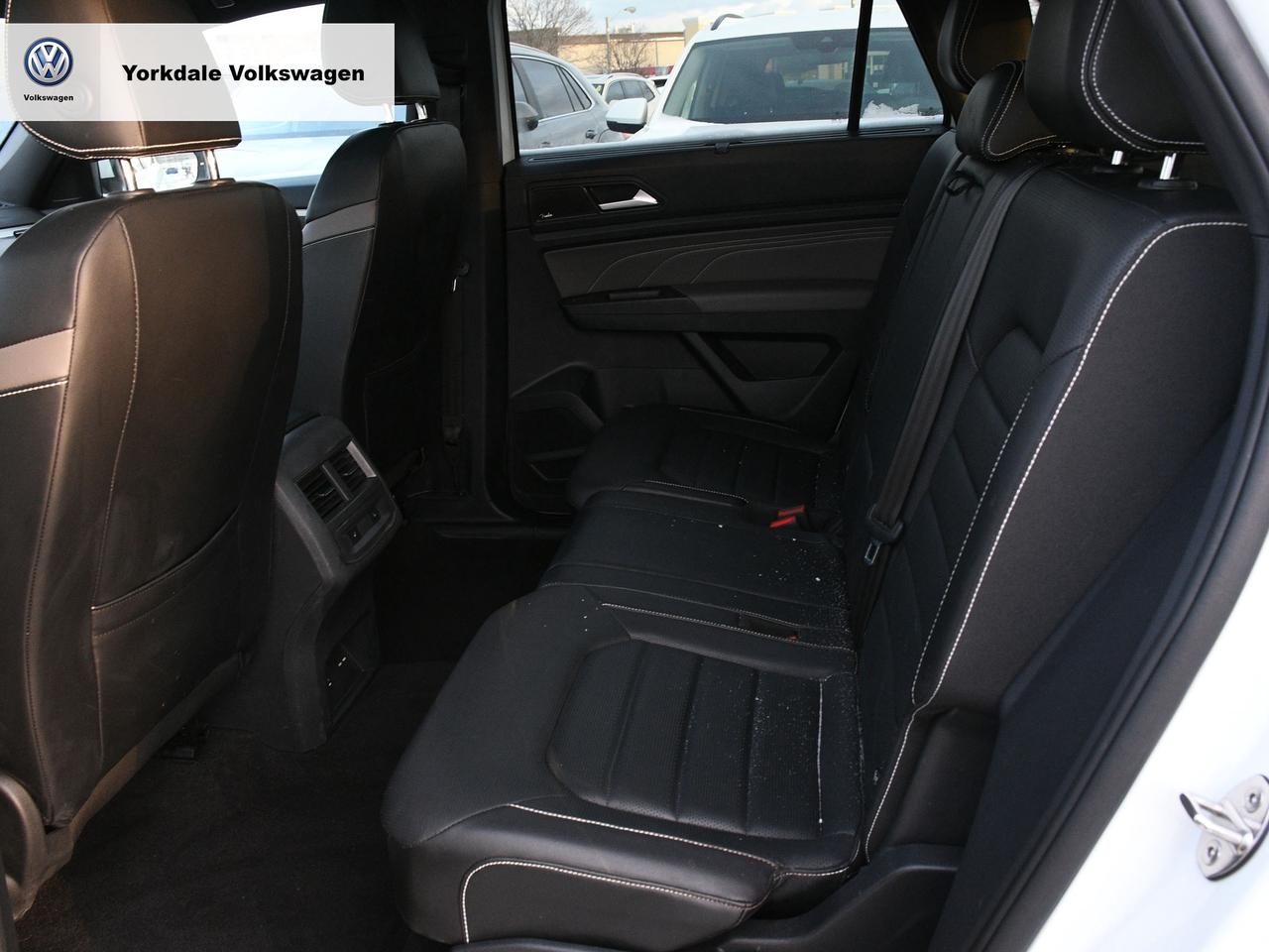 2022 Volkswagen Atlas Cross Sport  Photo