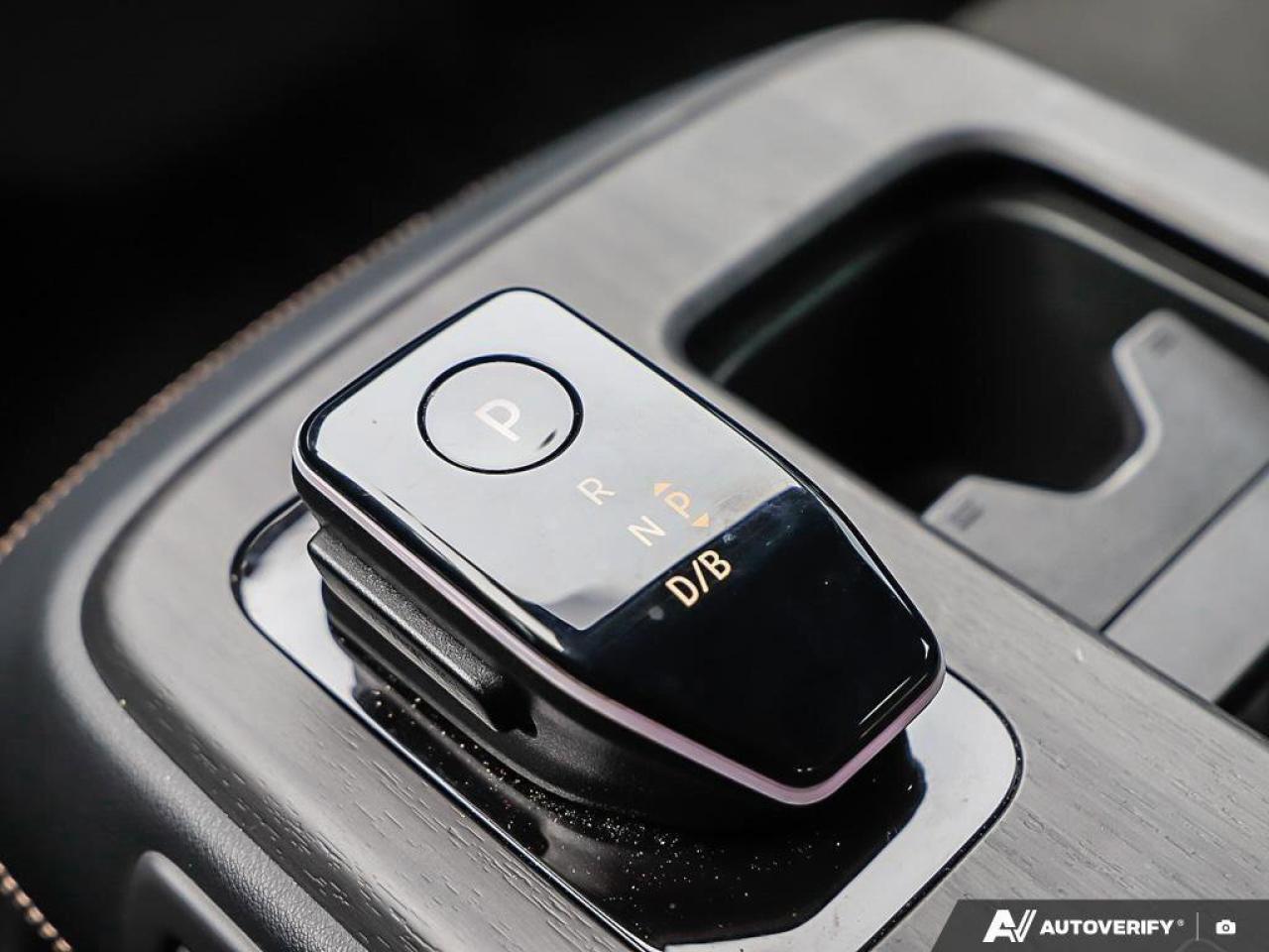 2023 Nissan Ariya EVOLVE e-4ORCE AWD Photo