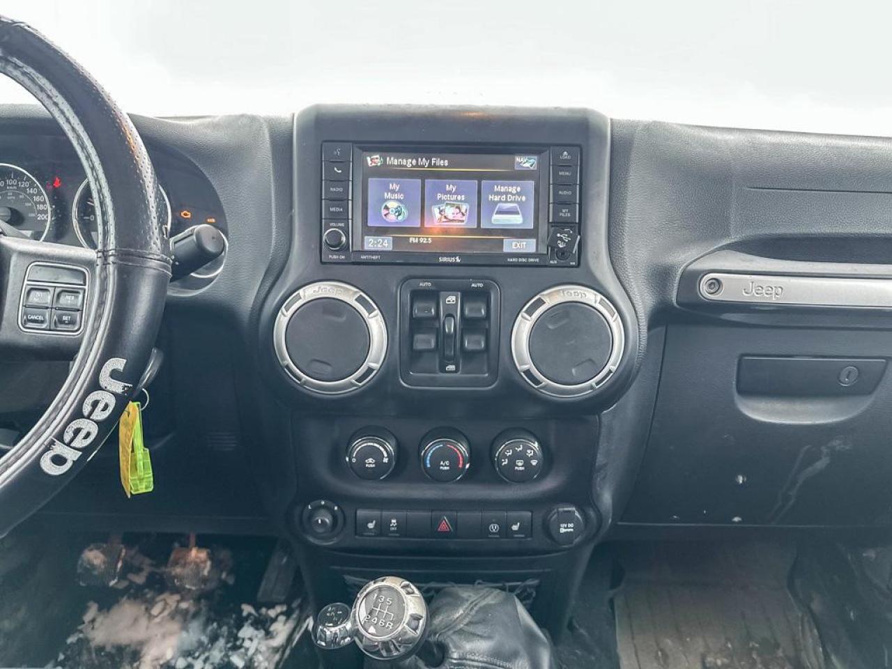 2016 Jeep Wrangler Unlimited Sahara Photo