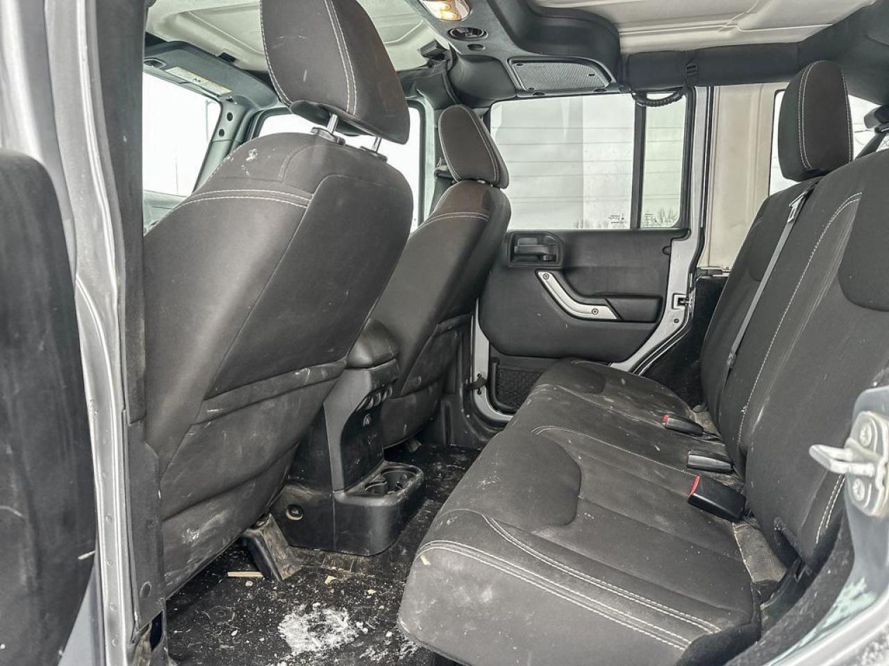 2016 Jeep Wrangler Unlimited Sahara Photo