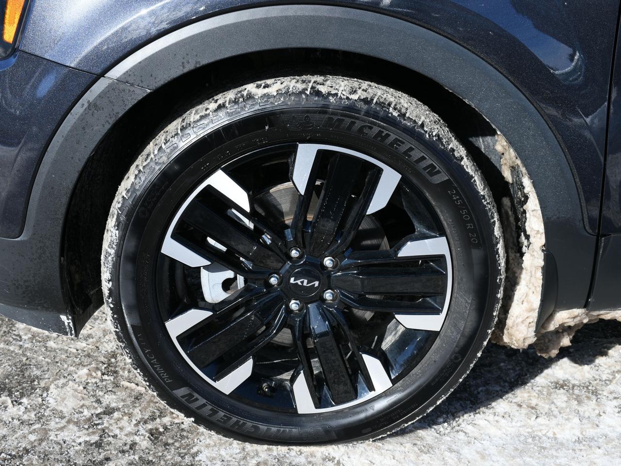 2025 Kia Telluride SX Limited CPO   Low Mileage   3rd Row   NAVI   Mo Photo