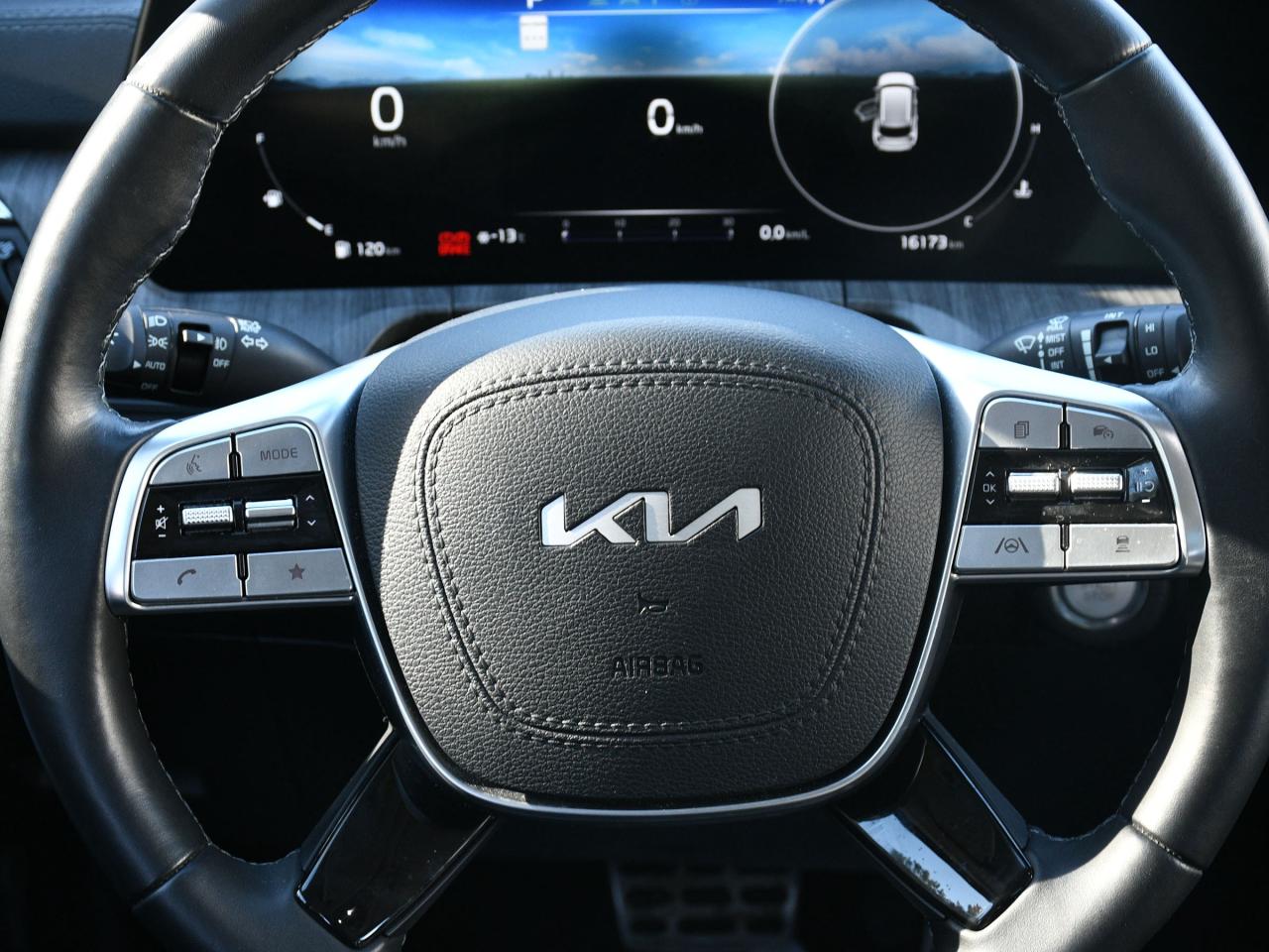 2025 Kia Telluride SX Limited CPO   Low Mileage   3rd Row   NAVI   Mo Photo