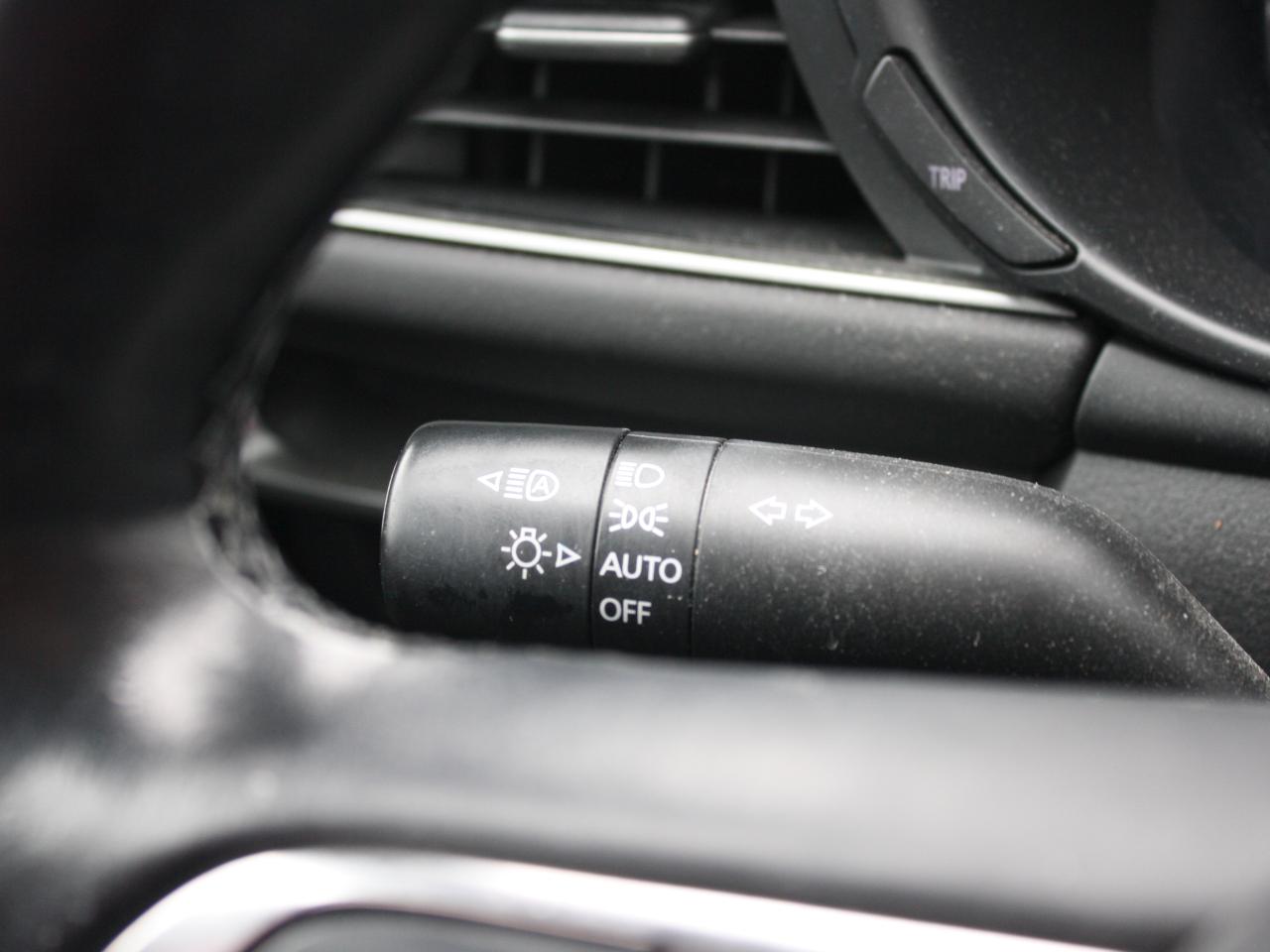 2021 Mazda MAZDA3 GS AWD / Heated Seats / Sunroof / Apple CarPlay Photo