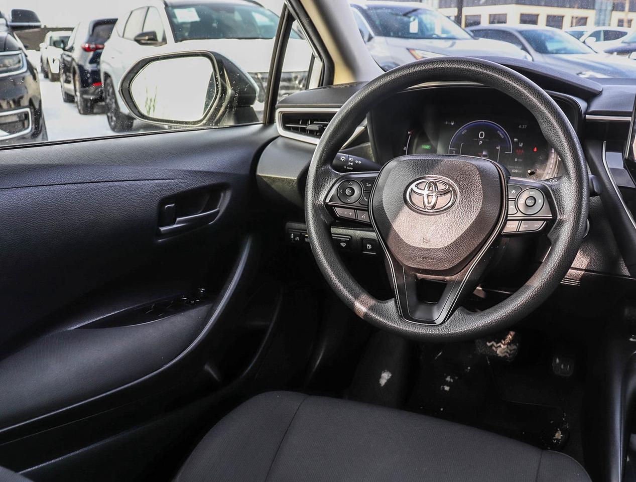 2024 Toyota Corolla Hybrid LE Photo