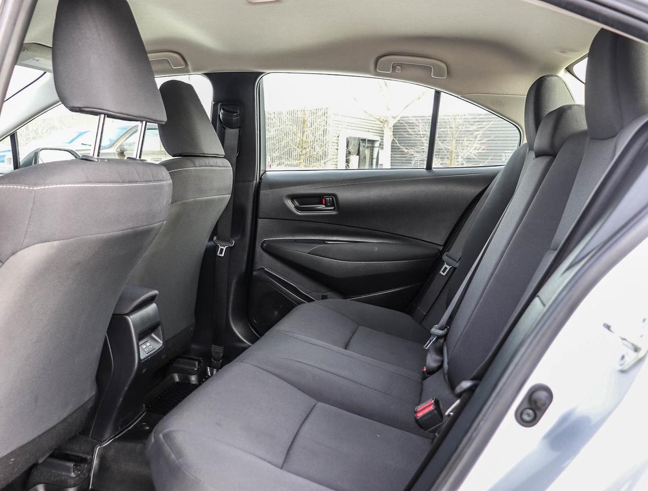 2024 Toyota Corolla Hybrid LE Photo