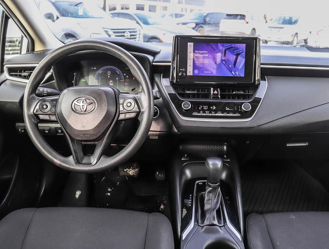 2024 Toyota Corolla Hybrid LE Photo