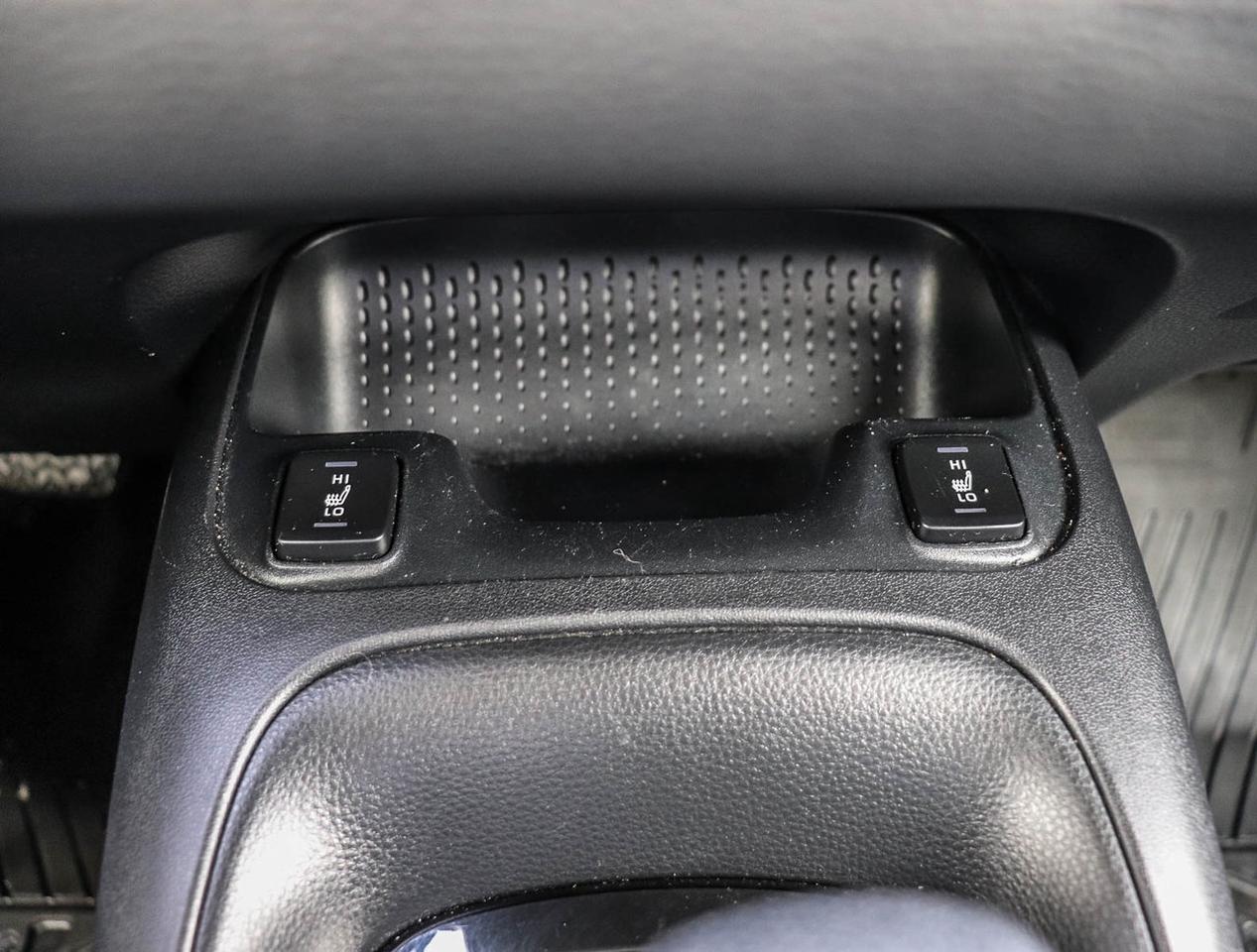 2024 Toyota Corolla Hybrid LE Photo