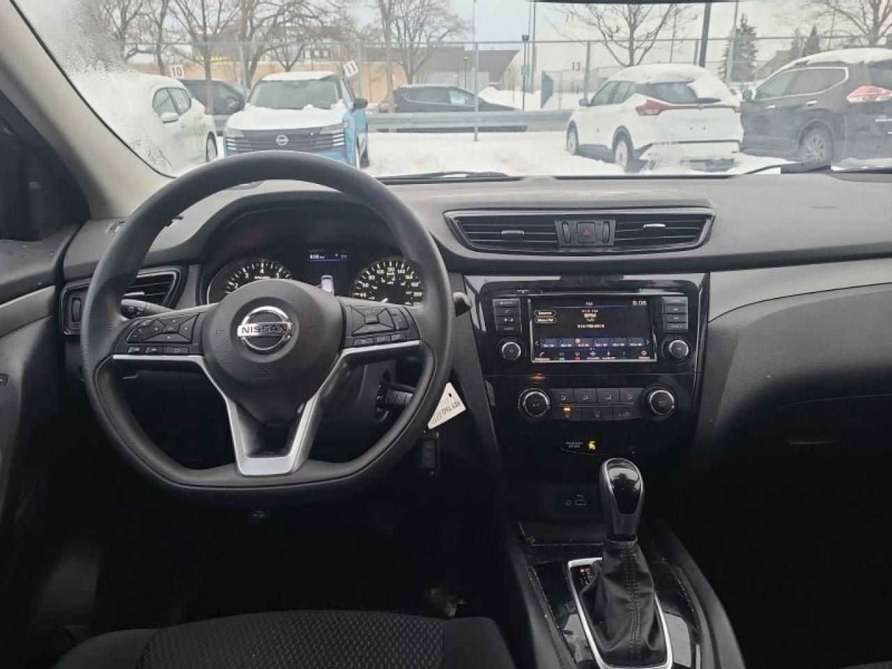 2020 Nissan Qashqai S Photo