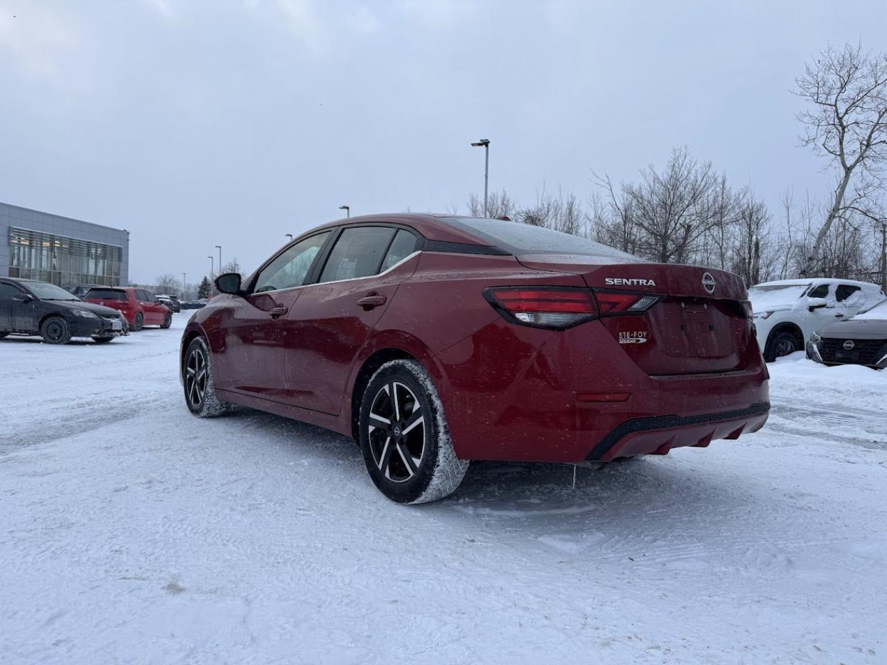 2024 Nissan Sentra SV Photo