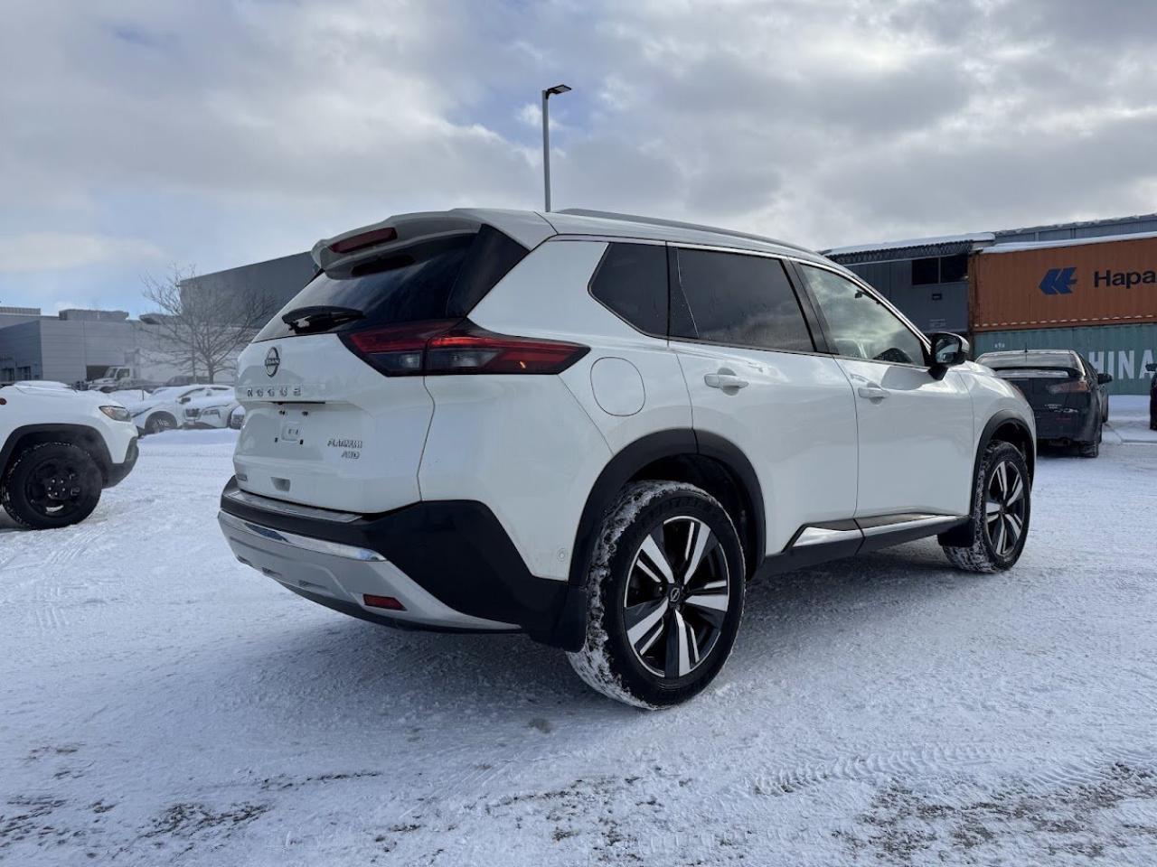 2023 Nissan Rogue Platinum Photo