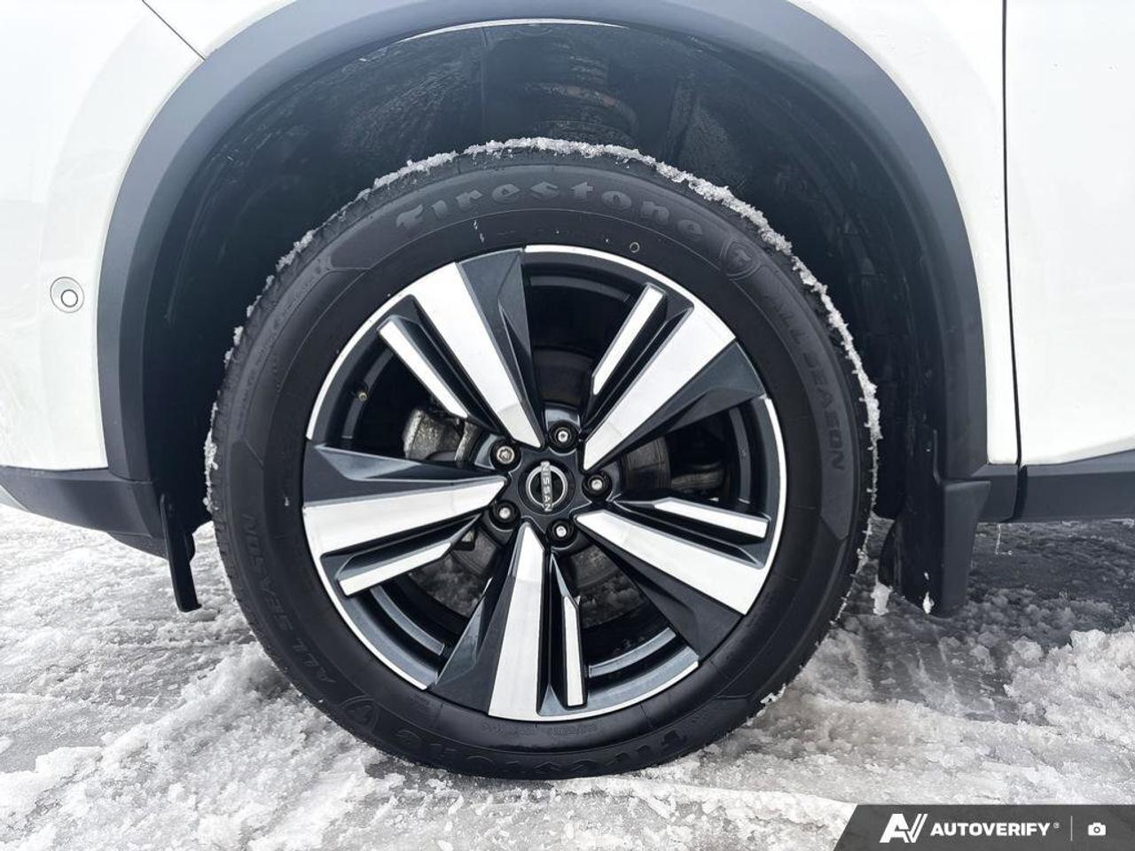 2023 Nissan Rogue Platinum   Navigation   Moonroof   Heated Seats Photo