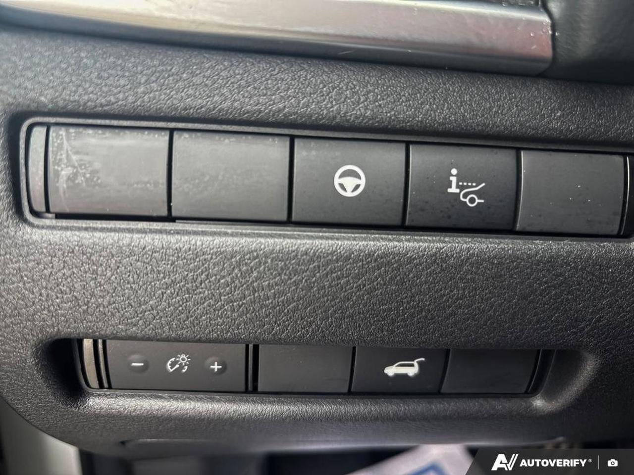 2023 Nissan Rogue Platinum   Navigation   Moonroof   Heated Seats Photo