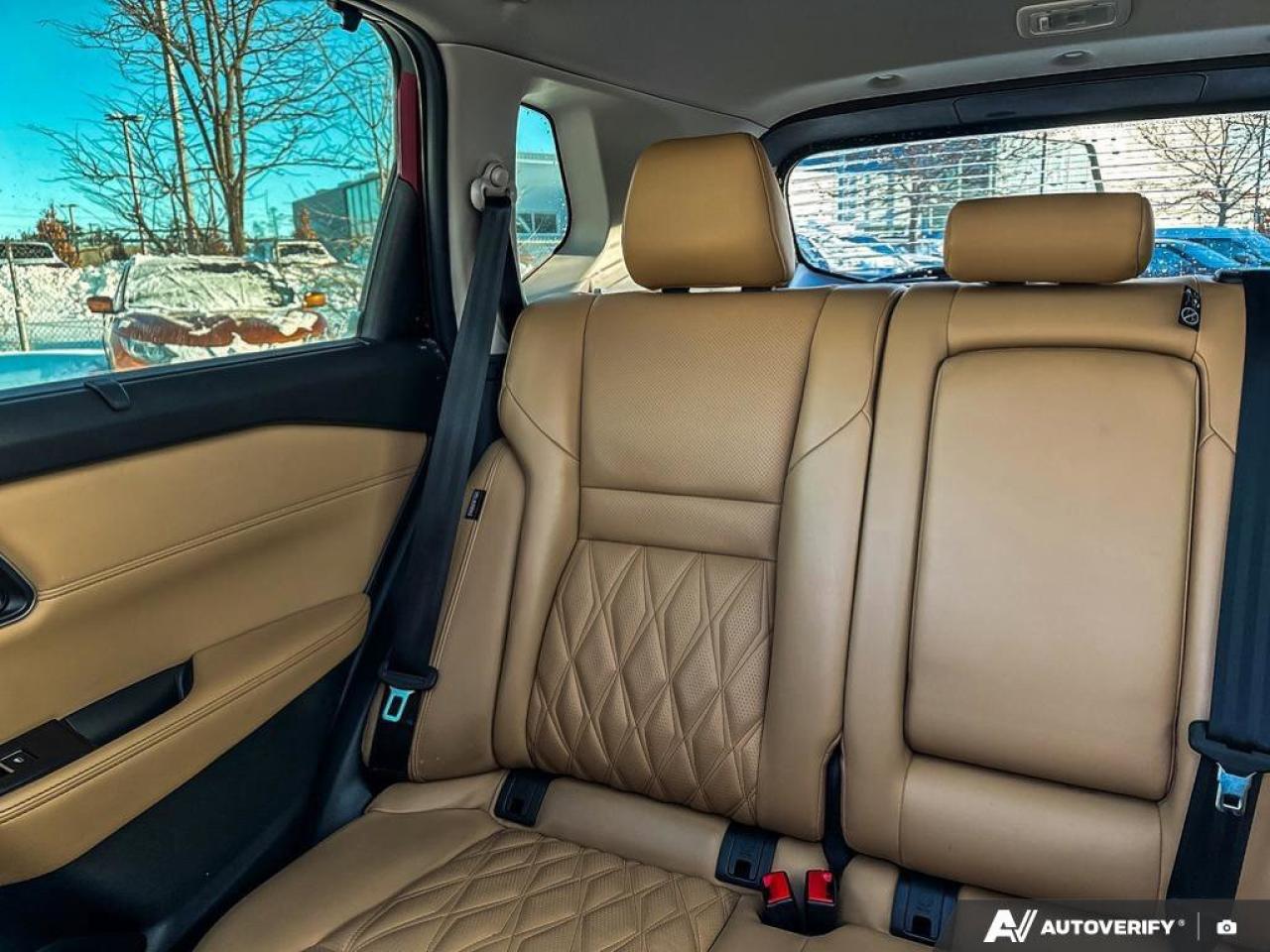 2023 Nissan Rogue Platinum Photo