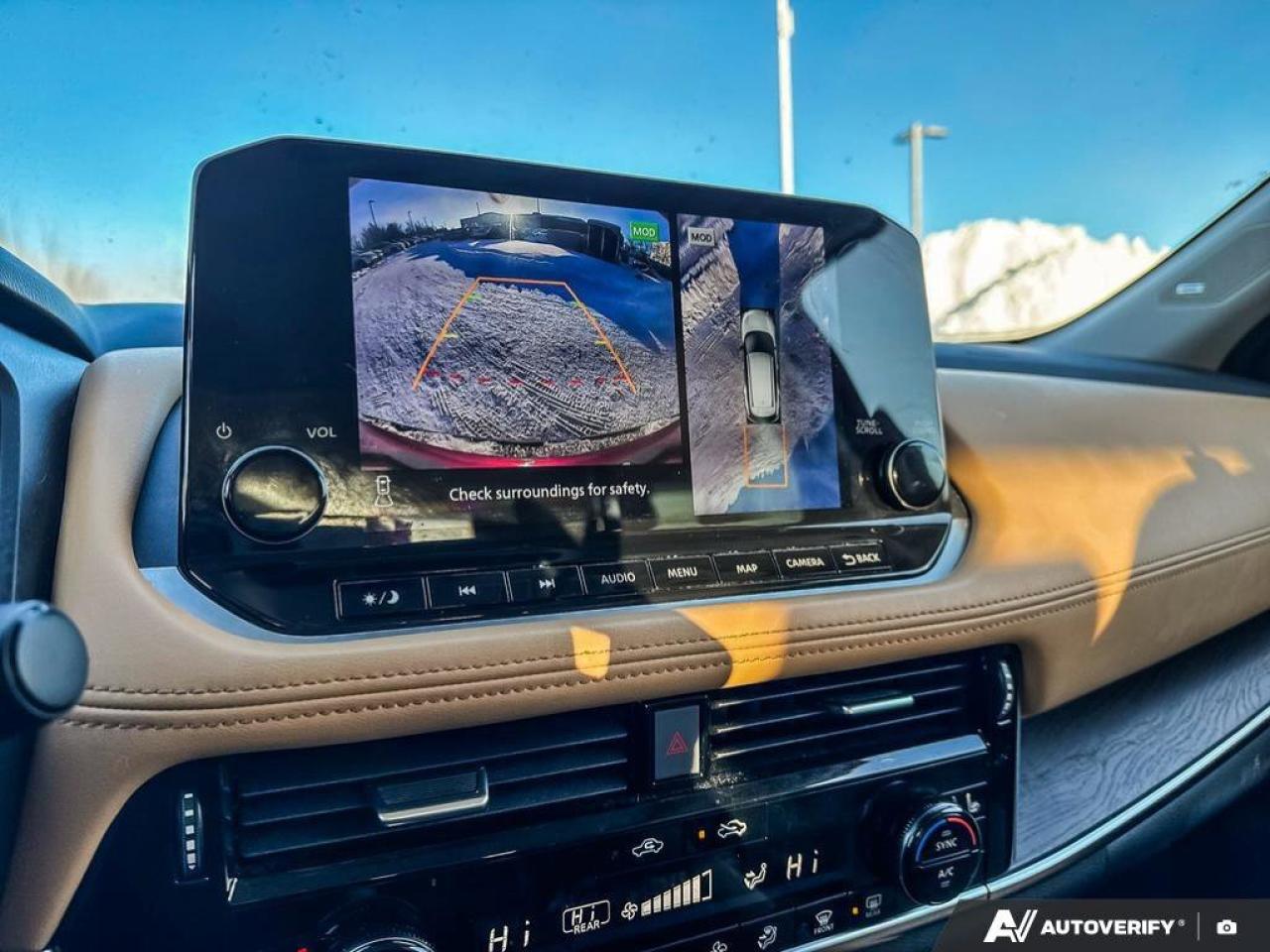 2023 Nissan Rogue Platinum Photo