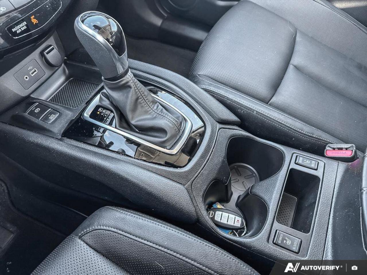 2022 Nissan Qashqai SL Photo