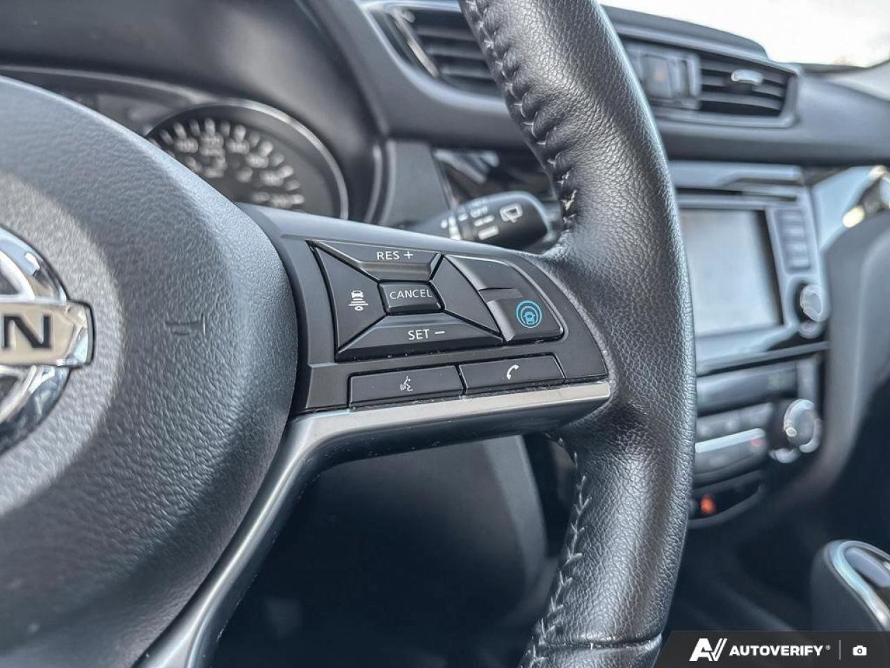 2022 Nissan Qashqai SL Photo