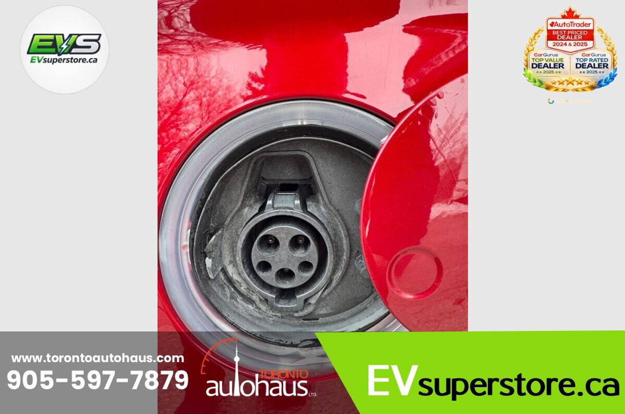 2018 Ford Fusion Energi Titanium Photo