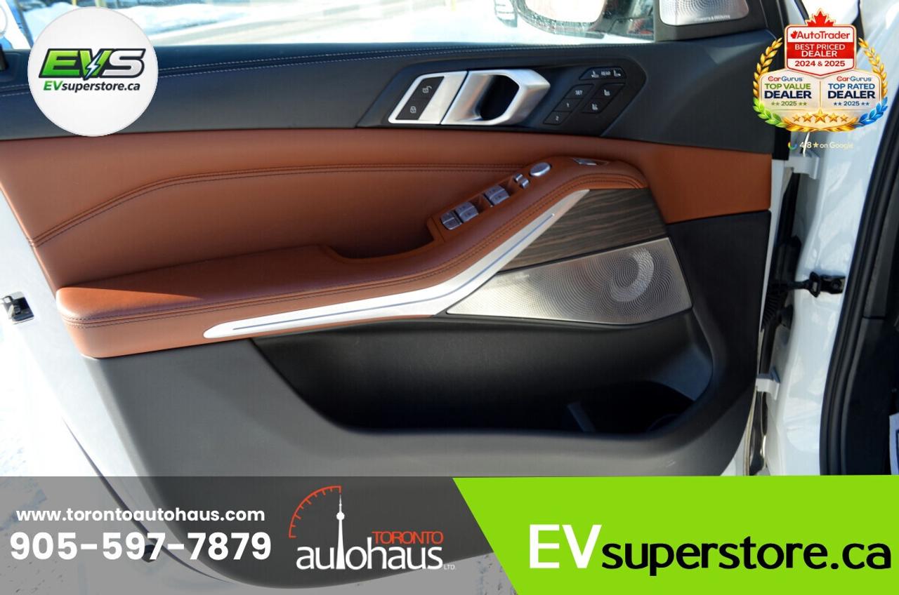 2023 BMW X7 M60i I No Accidents I BMW Serviced Photo