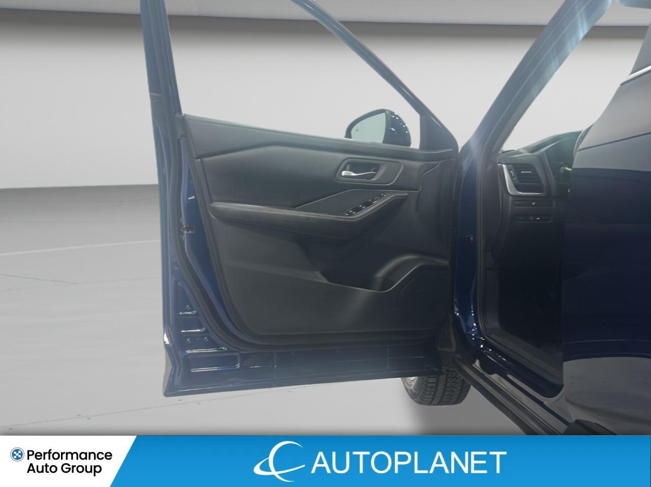 2024 Nissan Rogue SV Moonroof AWD, Pano Roof, Remote Start! Photo