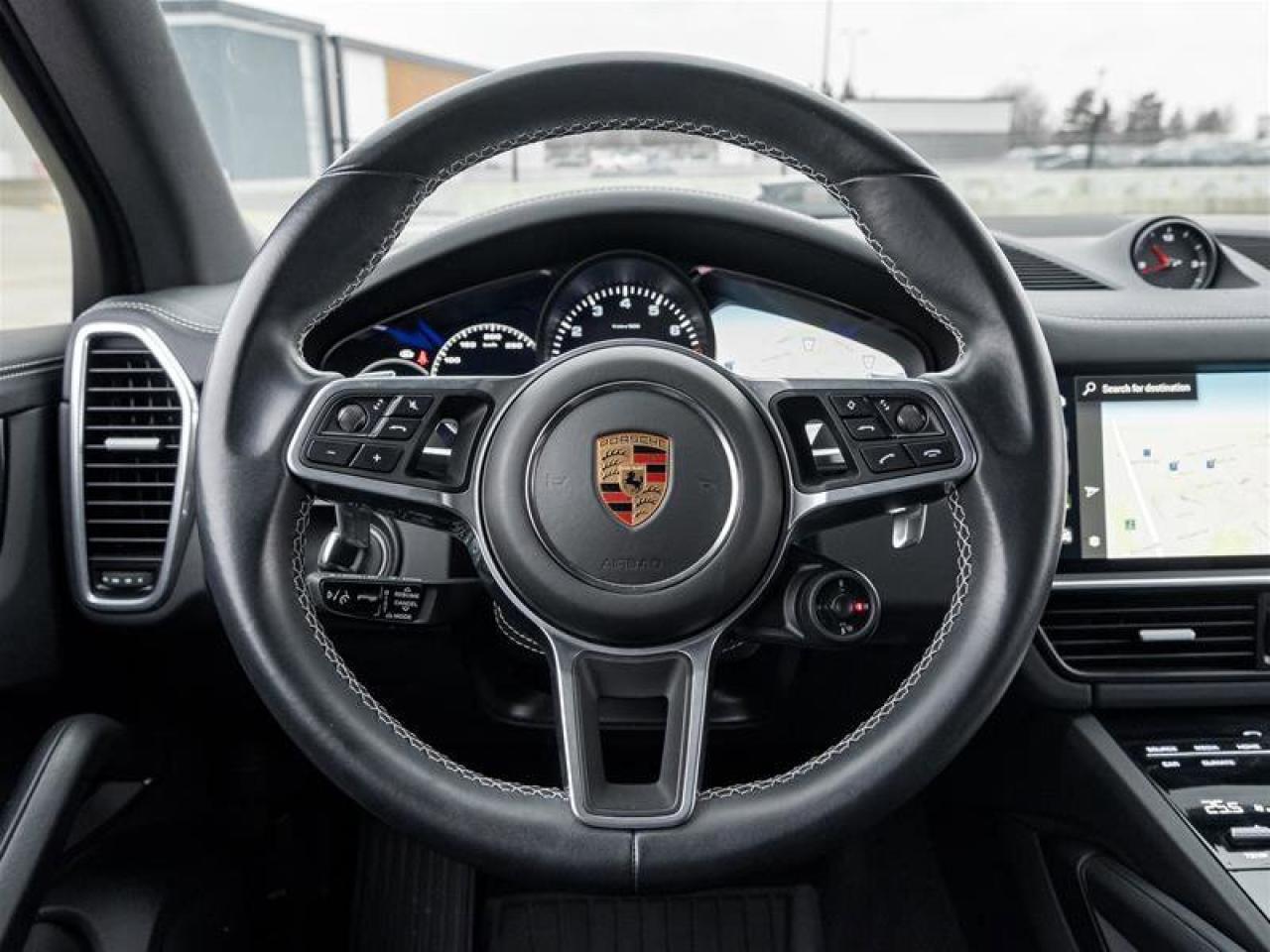 2023 Porsche Cayenne Platinum Edition E-Hybrid AWD Existing Warranty Va Photo