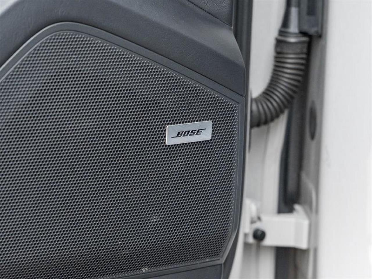 2023 Porsche Cayenne Platinum Edition E-Hybrid AWD Existing Warranty Va Photo