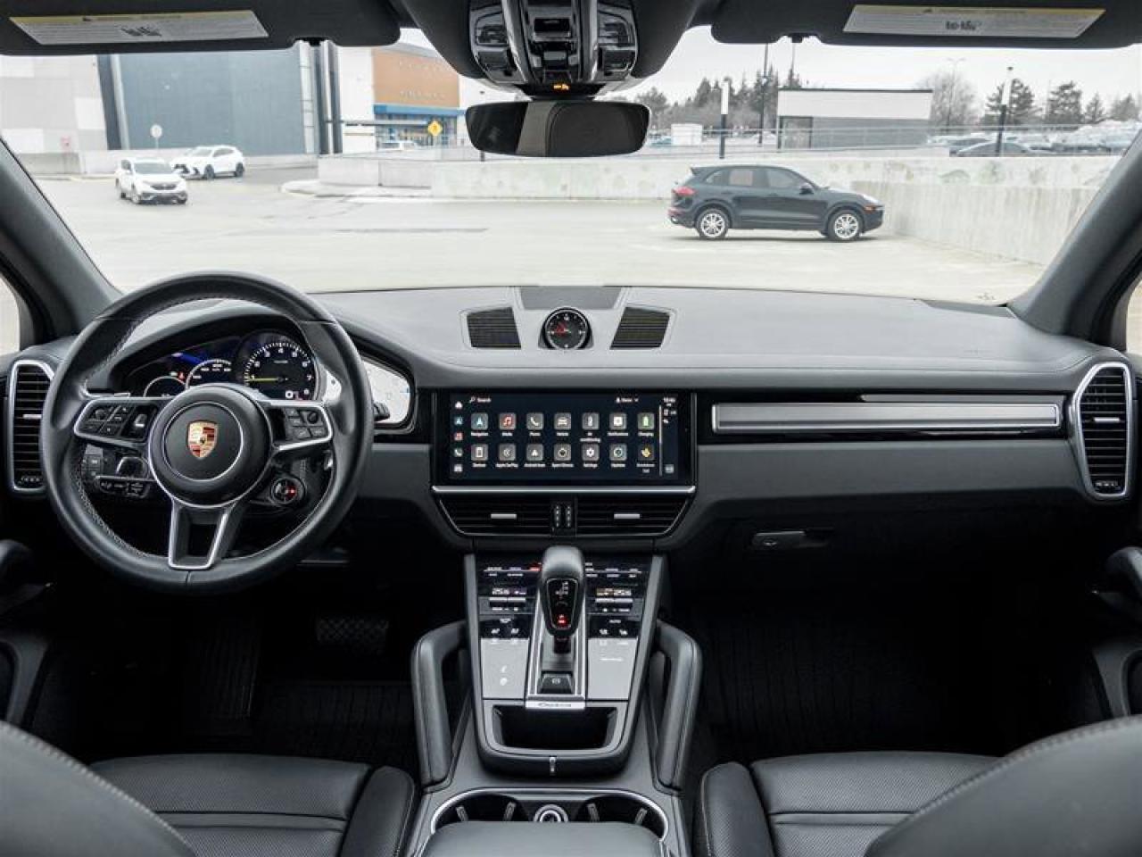 2023 Porsche Cayenne Platinum Edition E-Hybrid AWD Existing Warranty Va Photo