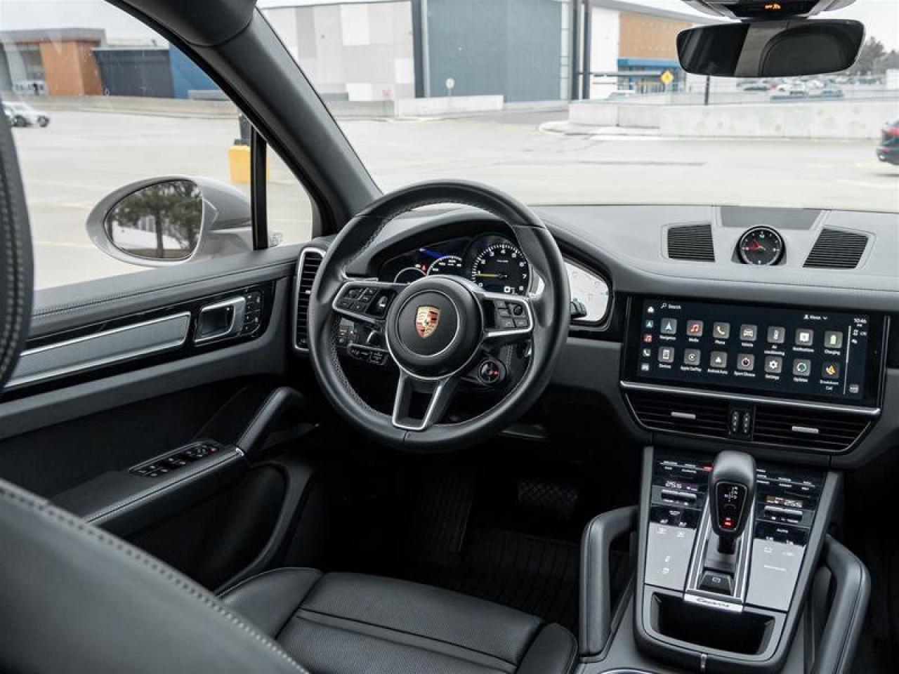 2023 Porsche Cayenne Platinum Edition E-Hybrid AWD Existing Warranty Va Photo