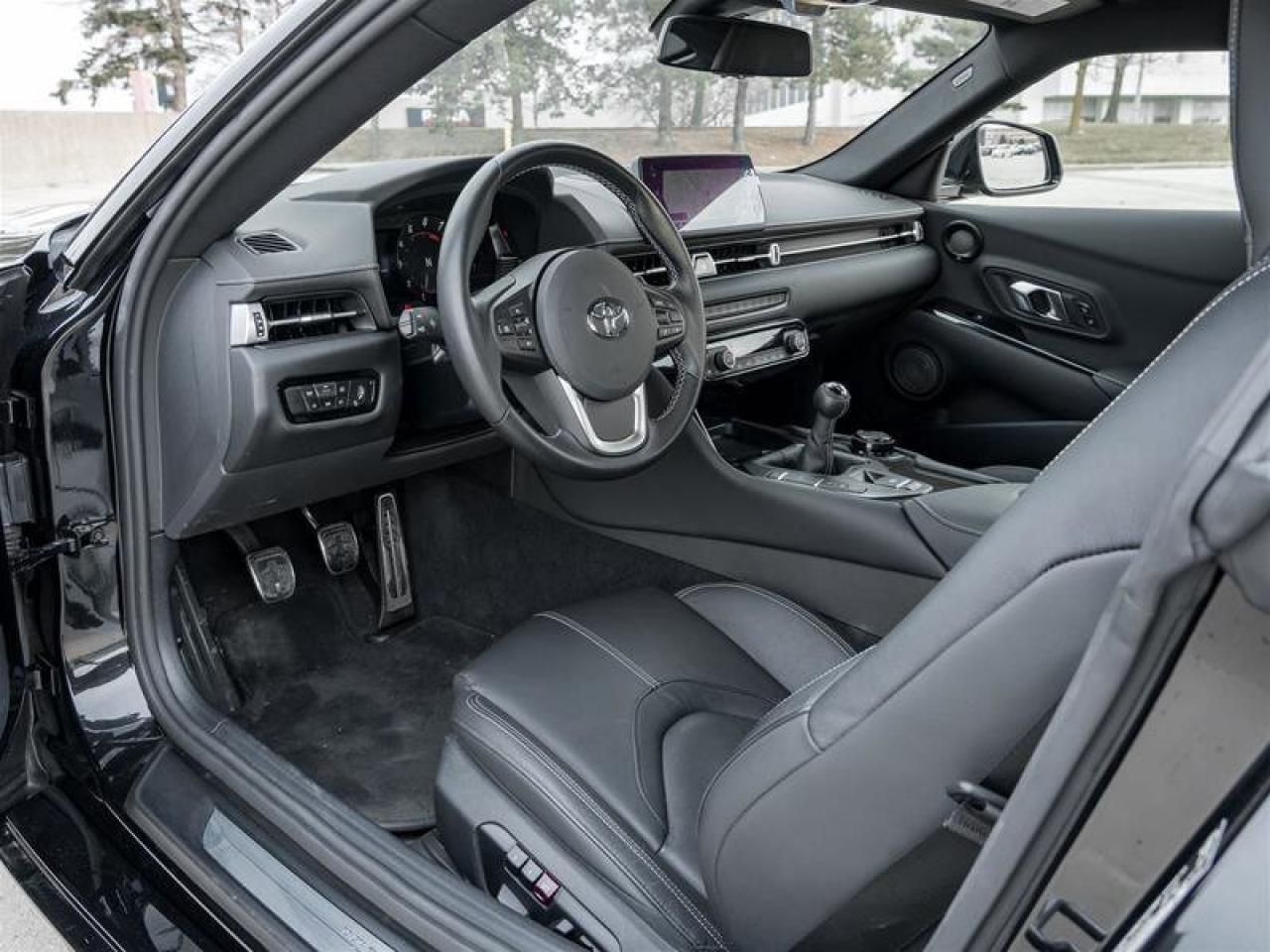 2025 Toyota GR Supra 3.0T Photo