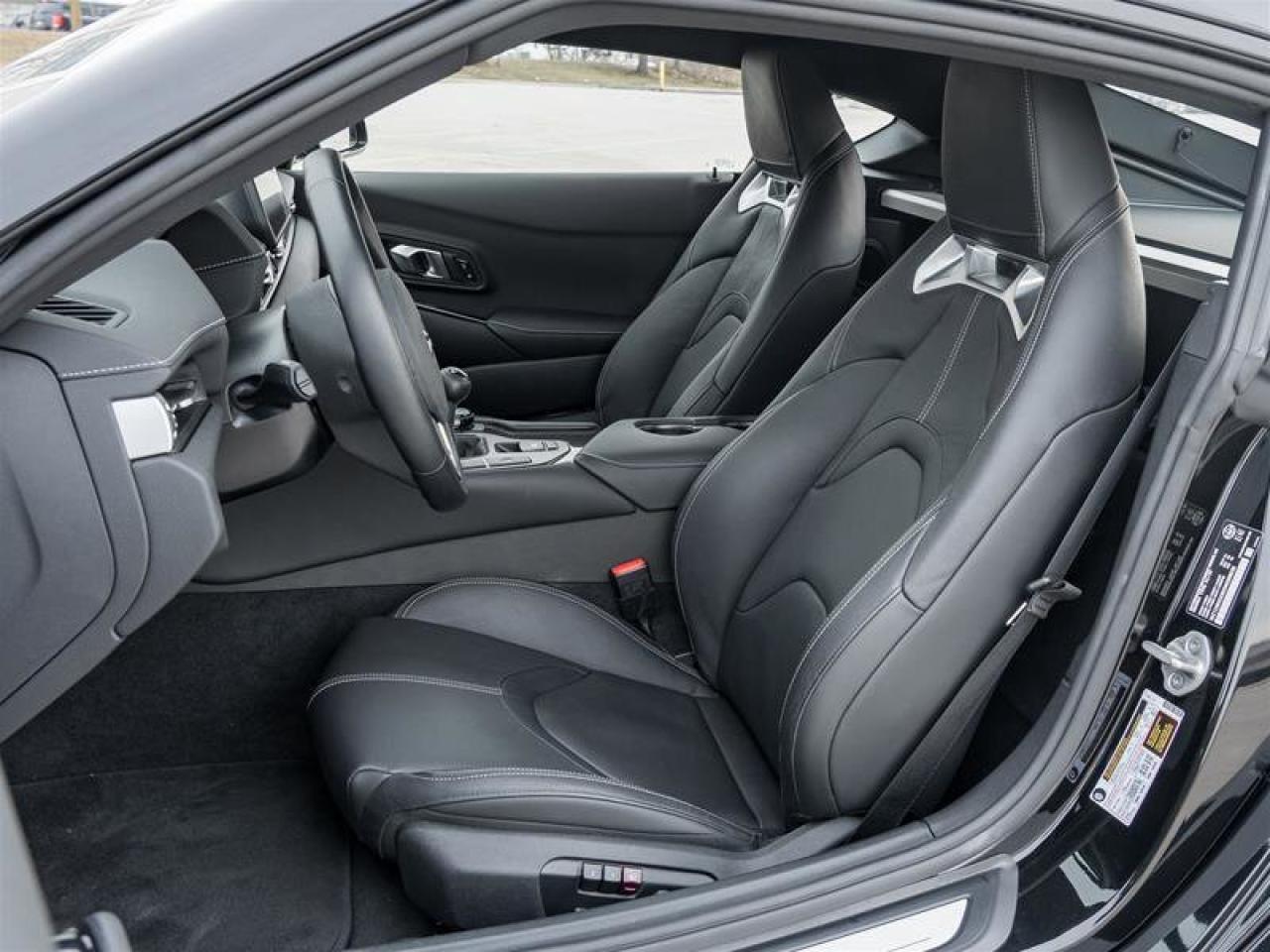 2025 Toyota GR Supra 3.0T Photo