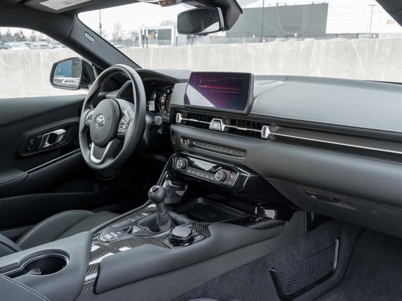 2025 Toyota GR Supra 3.0T Photo