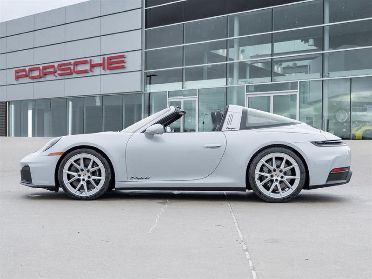 2025 Porsche 911 Targa 4 GTS CPO Premium Pkg Extended Dashboard and Photo