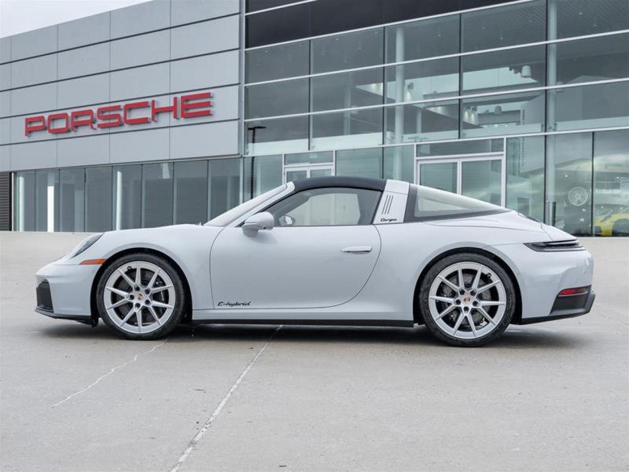 2025 Porsche 911 Targa 4 GTS CPO Premium Pkg Extended Dashboard and Photo