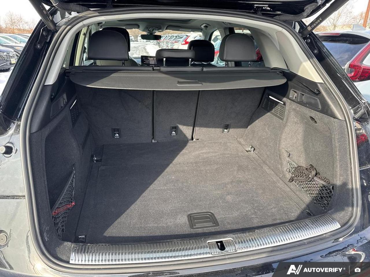 2022 Audi Q5 45 Progressiv BACKUP CAM   BLUETOOTH   HTD SEATS Photo