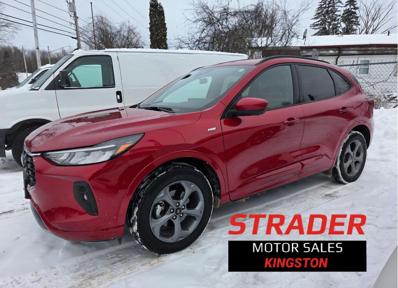 Used 2023 Ford Escape ST-Line Select for sale in Kingston, ON