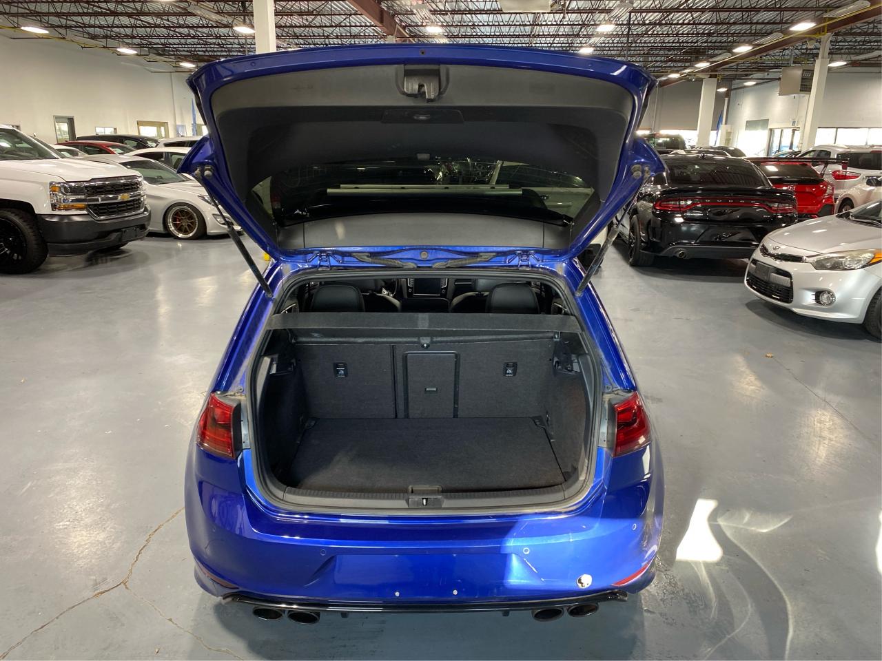 2016 Volkswagen Golf R Golf R DSG Photo