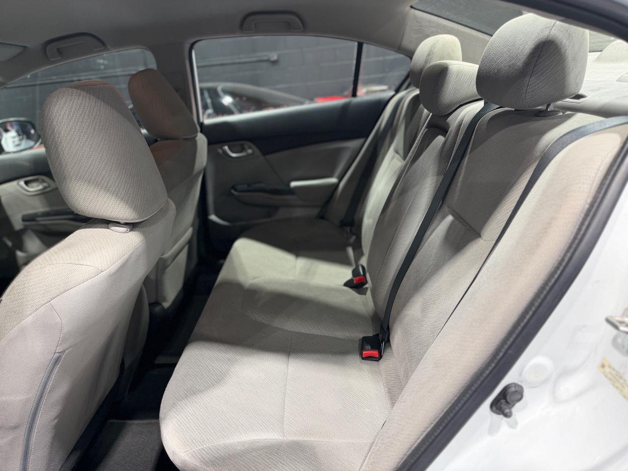 2013 Honda Civic 4dr Auto LX Photo