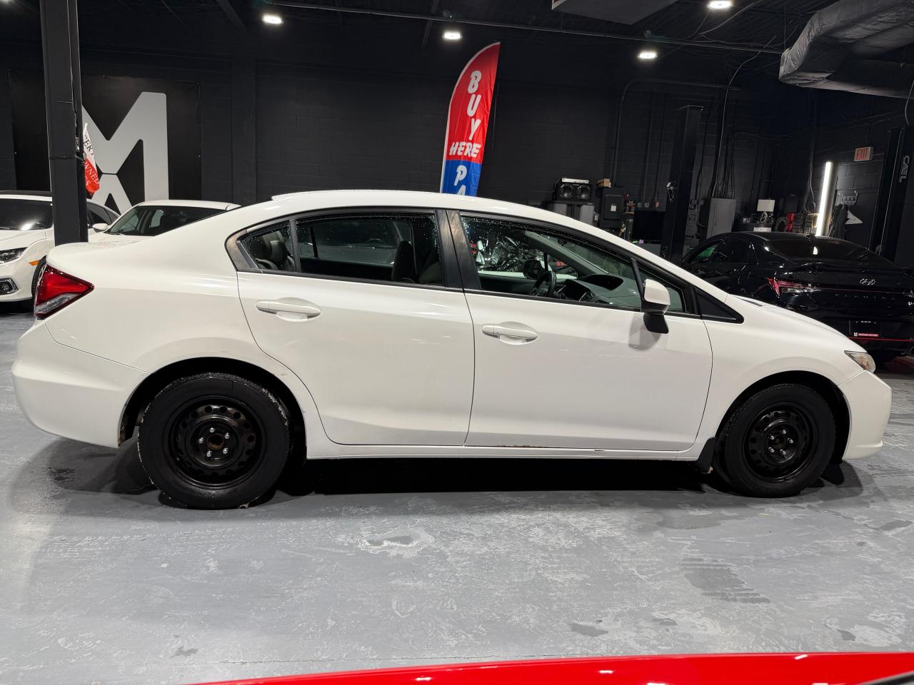 2013 Honda Civic 4dr Auto LX Photo3